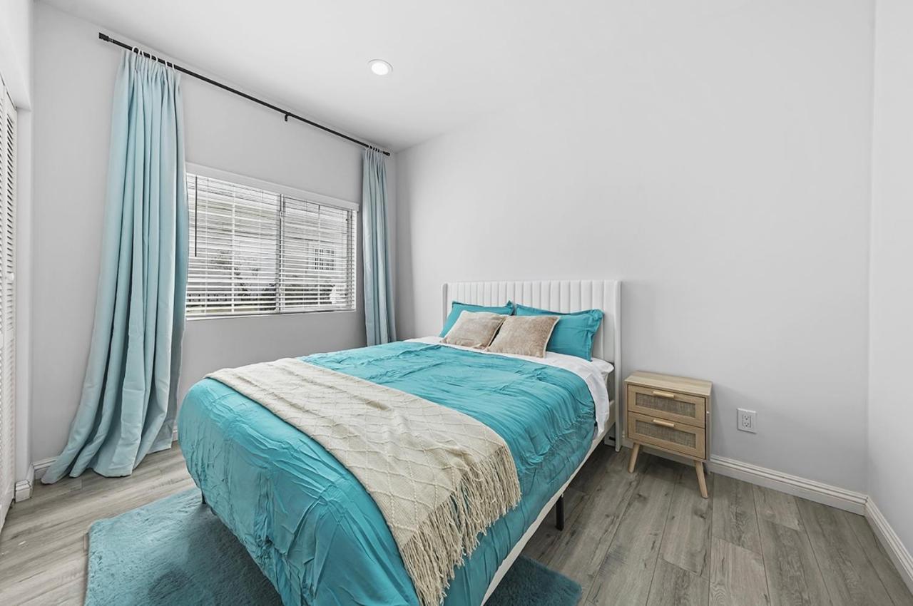 Great Location Oasis W Huge Backyard Near Dtla ,usc ,ktown Casa de férias *